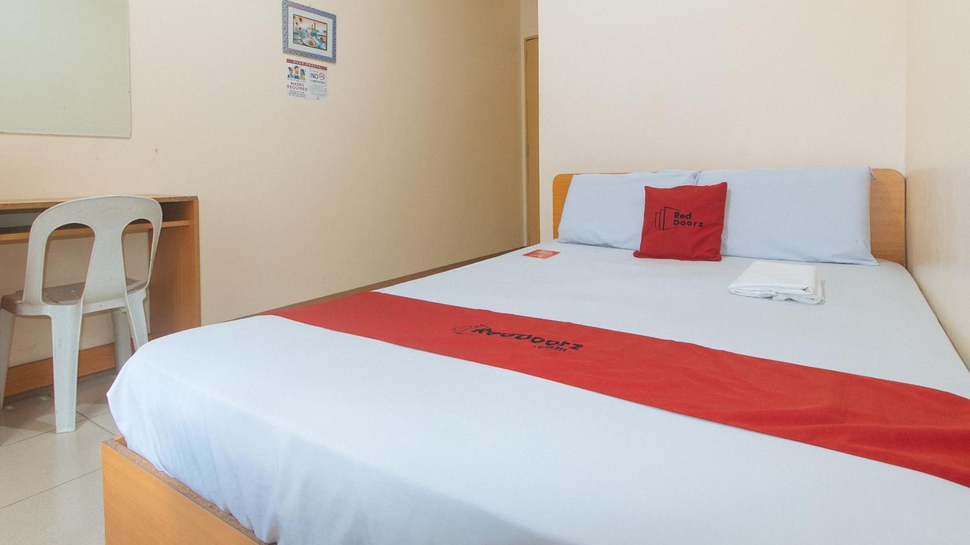 Reddoorz @ Asiana Pension Inn Mandaue City Ngoại thất bức ảnh