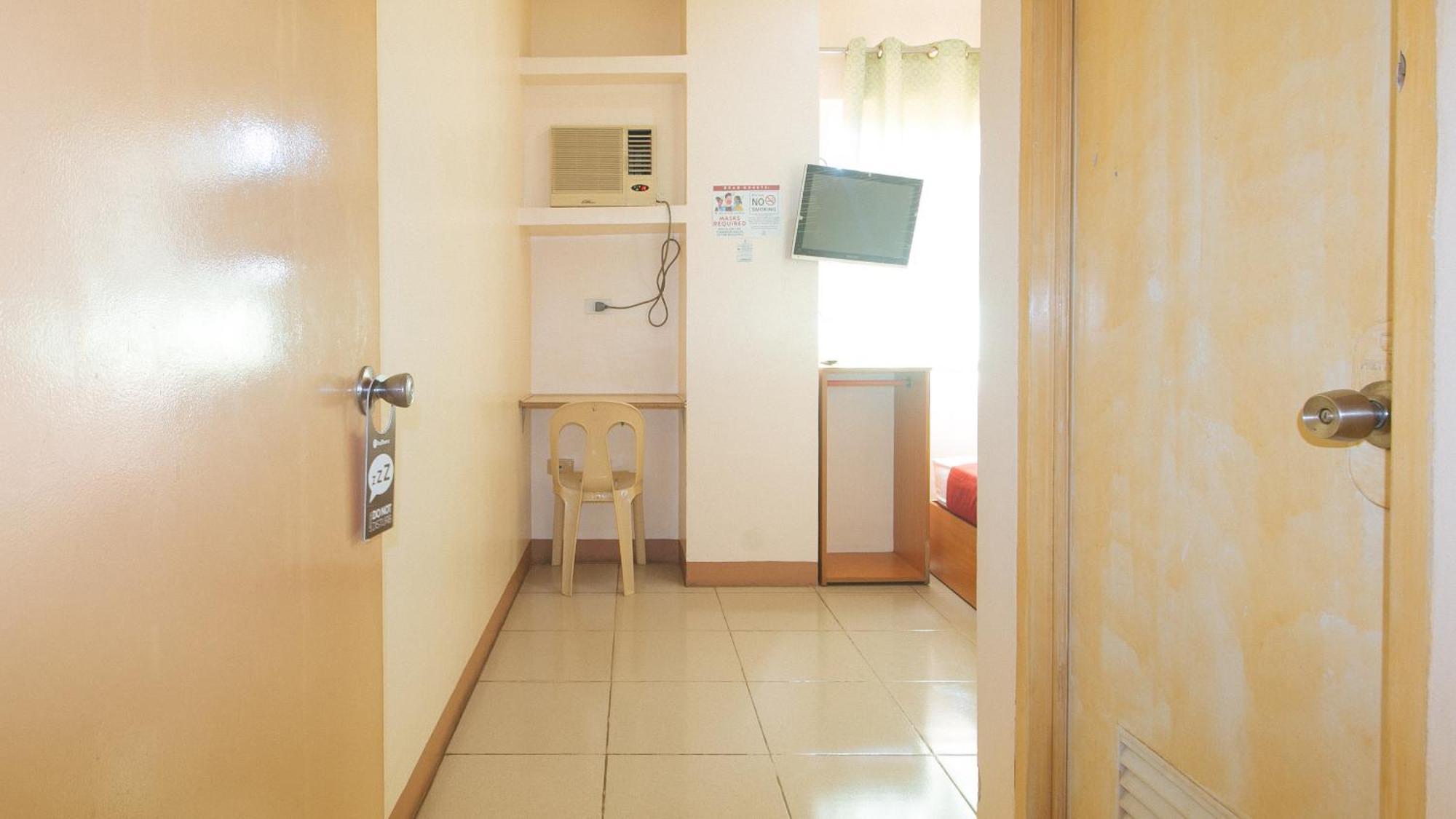 Reddoorz @ Asiana Pension Inn Mandaue City Ngoại thất bức ảnh